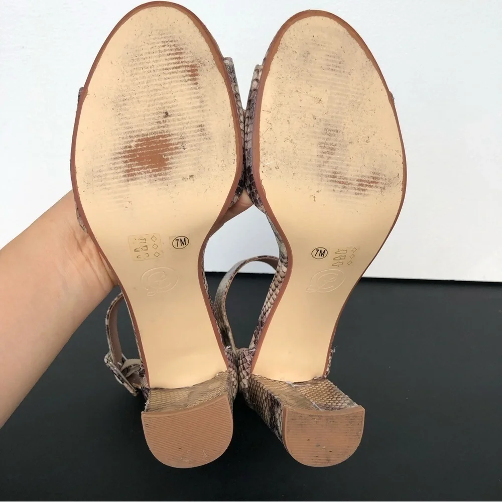 Chinese Laundry Rumor Snakeskin open toe heeled sandals Size 7